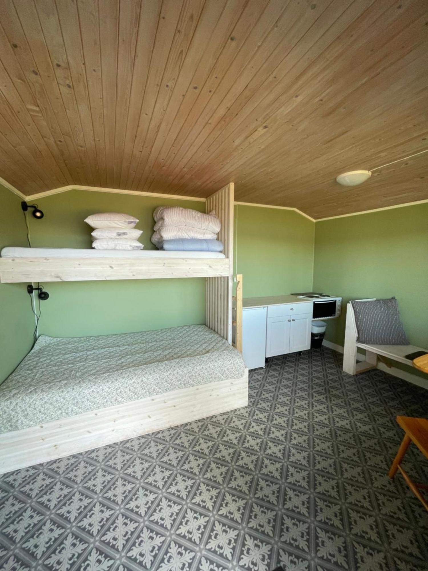 Fugelvagen, Cabins And Glamping Alvund Экстерьер фото