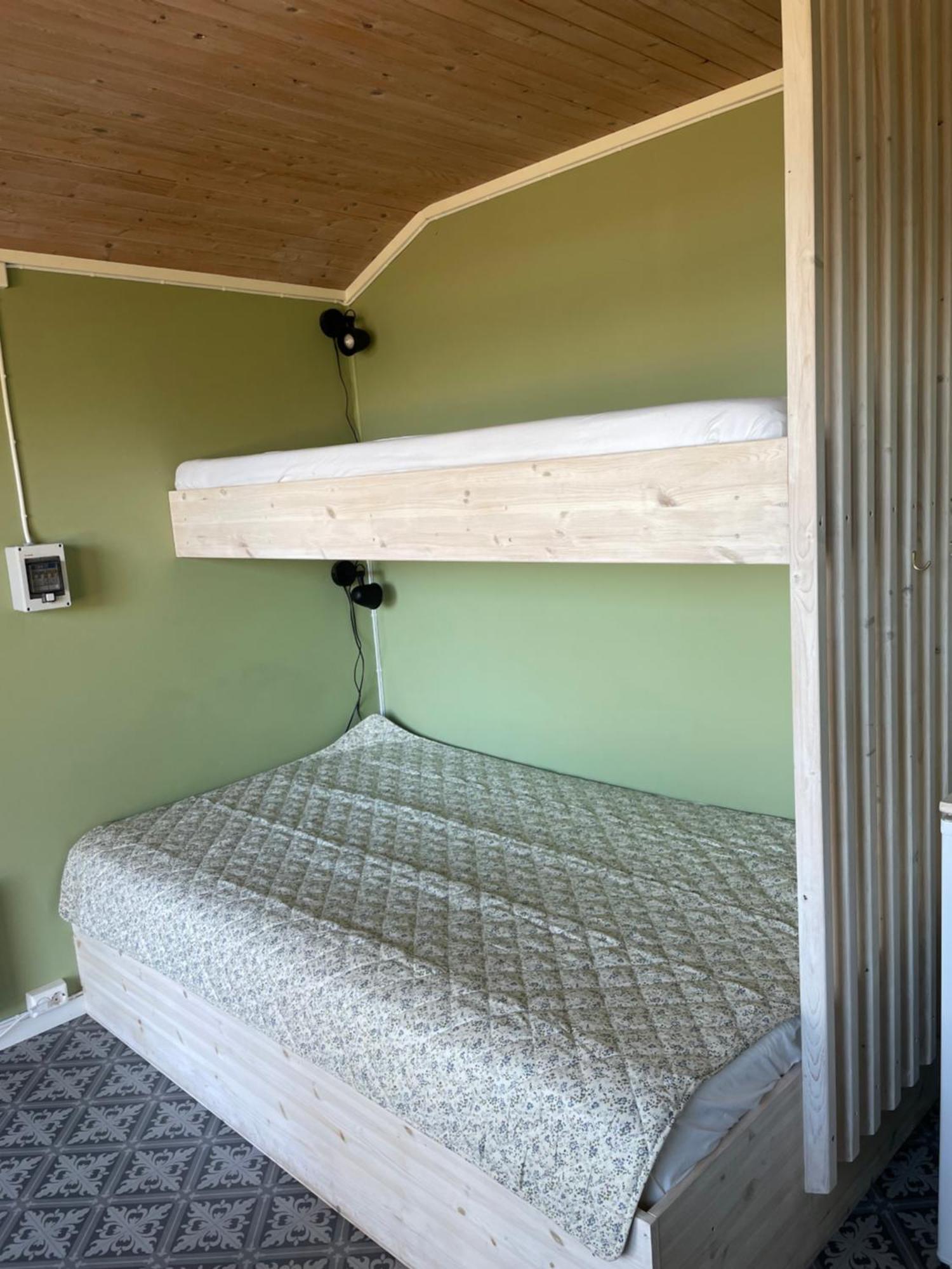 Fugelvagen, Cabins And Glamping Alvund Экстерьер фото