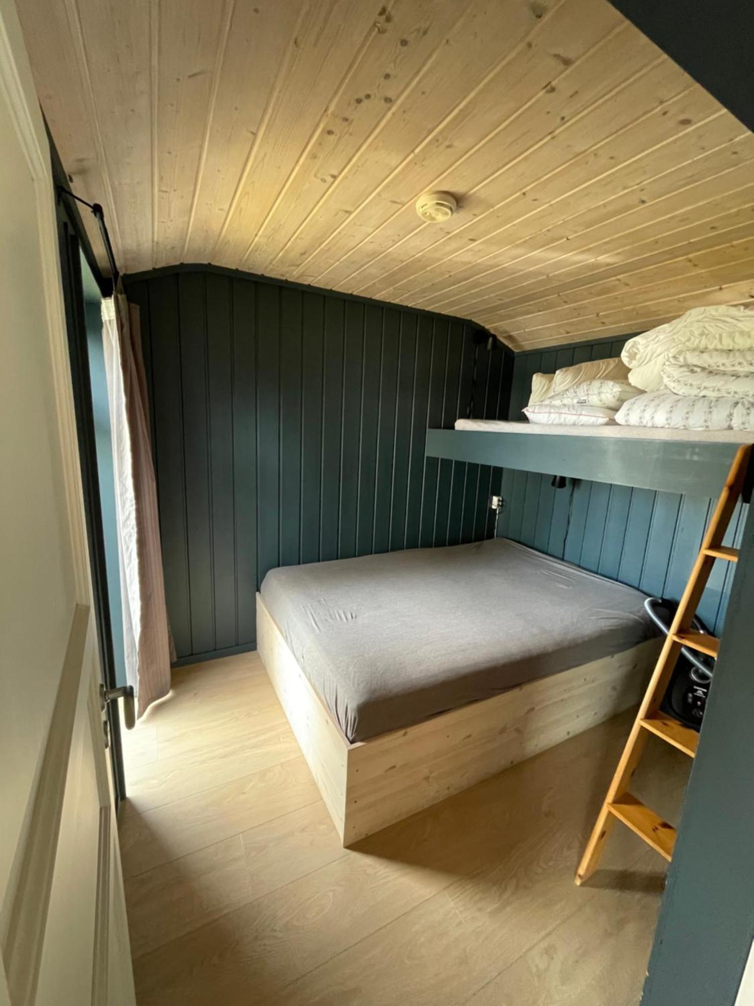 Fugelvagen, Cabins And Glamping Alvund Экстерьер фото
