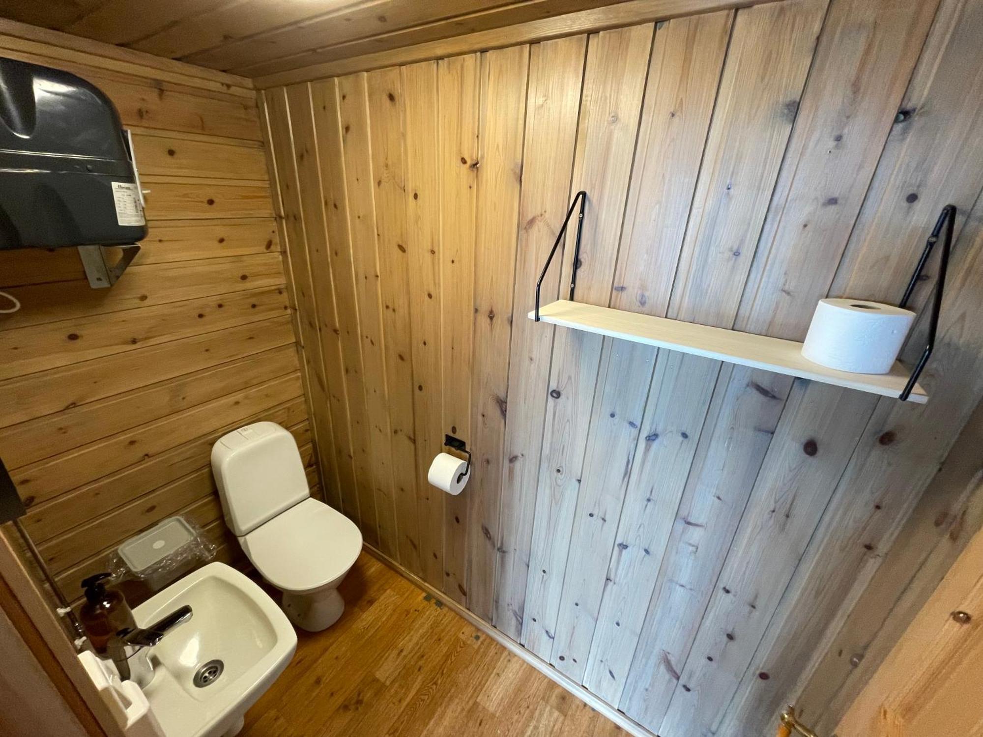 Fugelvagen, Cabins And Glamping Alvund Экстерьер фото