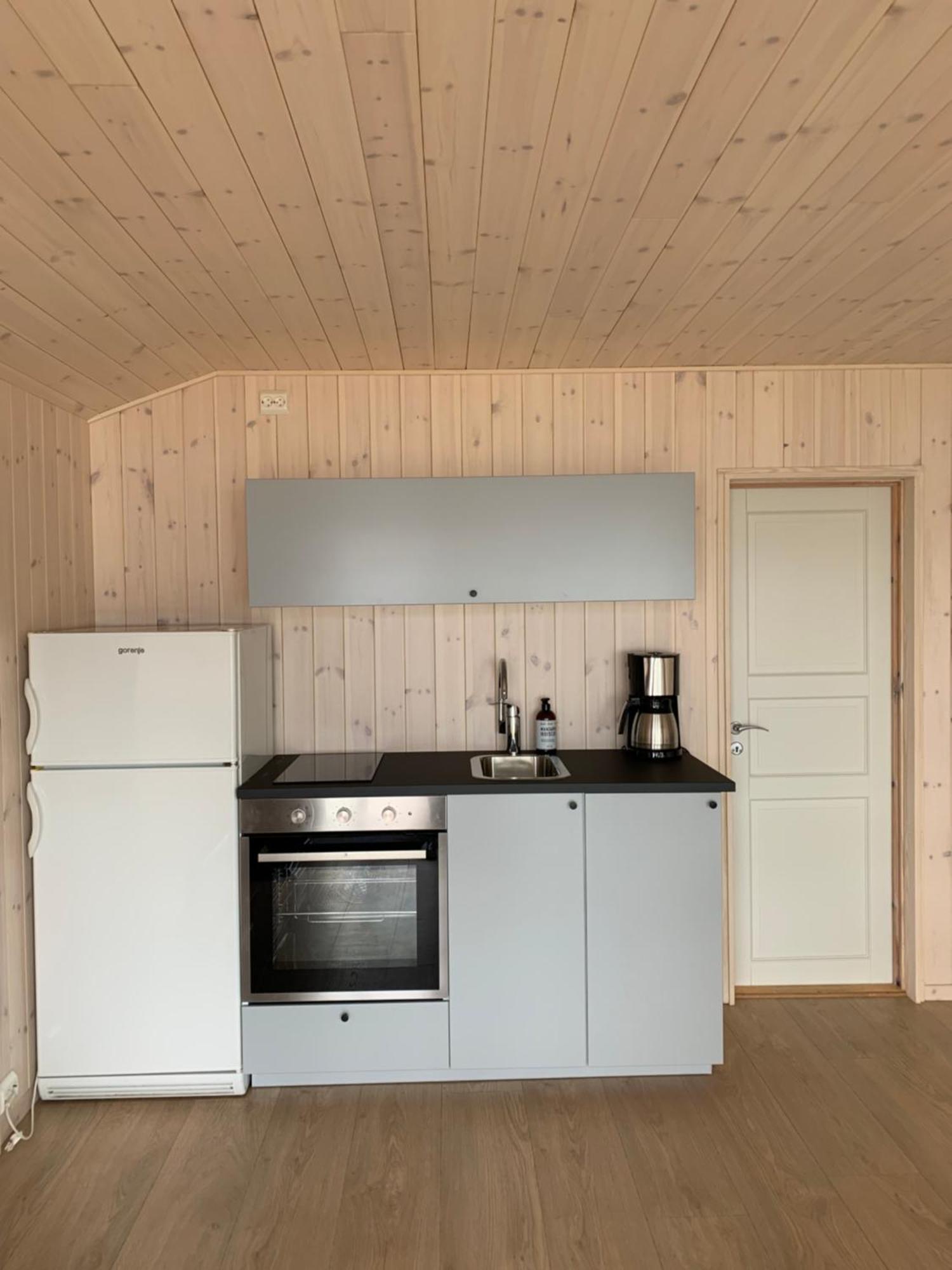 Fugelvagen, Cabins And Glamping Alvund Экстерьер фото
